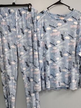 NWOT Barely Pink Cozy 2 Piece PJ Set In Light Blue Size XL